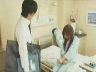 Nippon's Young Girl Gets Fucked by XXX Doctor in Tokyo's Medical Institution