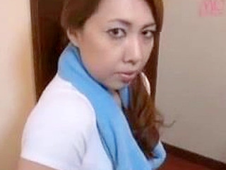 Fucking a Nippon Girl in a Tokyo Hotel Room with Thai-Style Massage