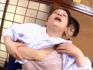 Sexually Aroused Uncle Can't Control His Desires on Virgin Wife's Nippon Pussy